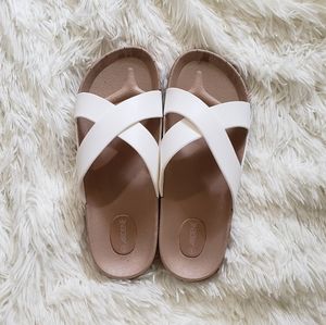 Summer sandals. Size 9. ARDENE